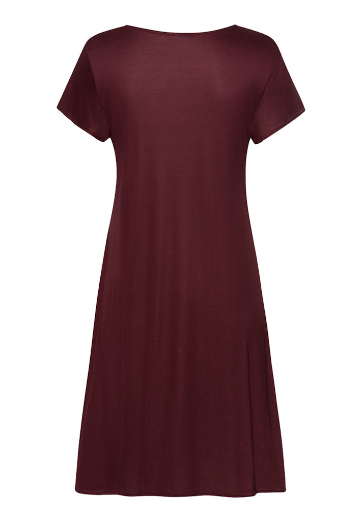 Lilith - Short Sleeved Nightdress 95cm
