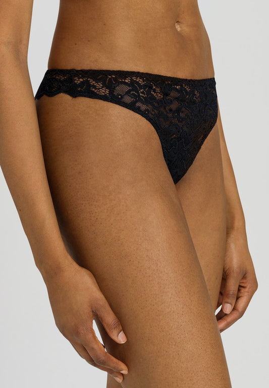 Moments - Lace Thong - HANRO