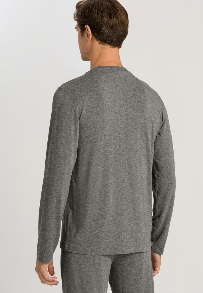 Casuals - Long Sleeved V-Neck T-Shirt