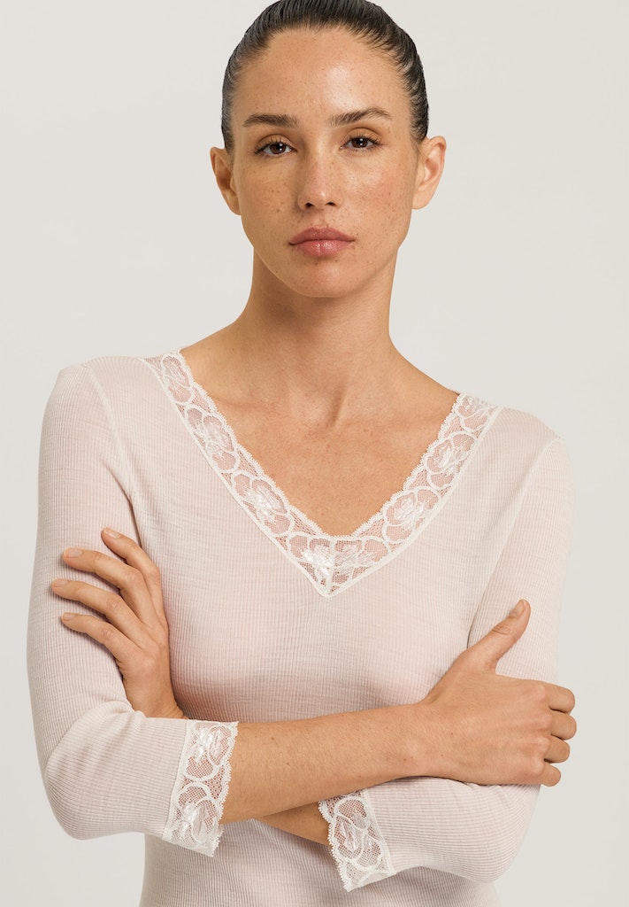 Woolen Lace - Crop Sleeved Top
