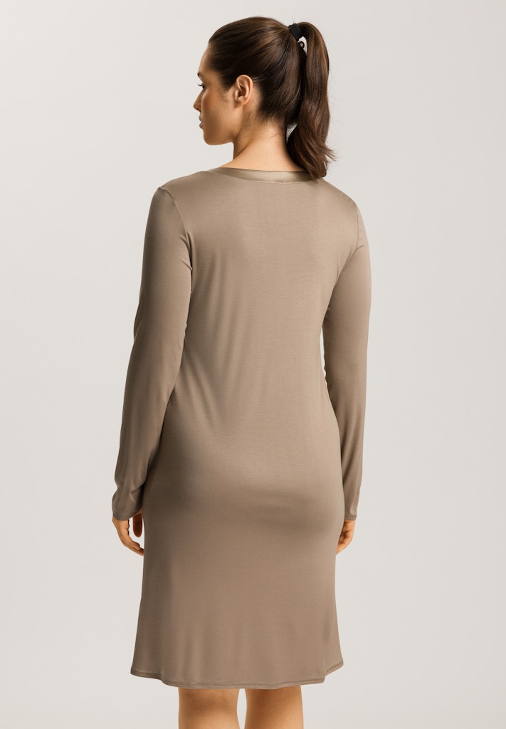 Grand Central - Long-Sleeved Nightdress 100cm