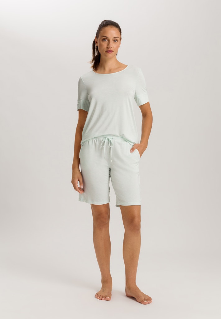 Natural Elegance - Shorts