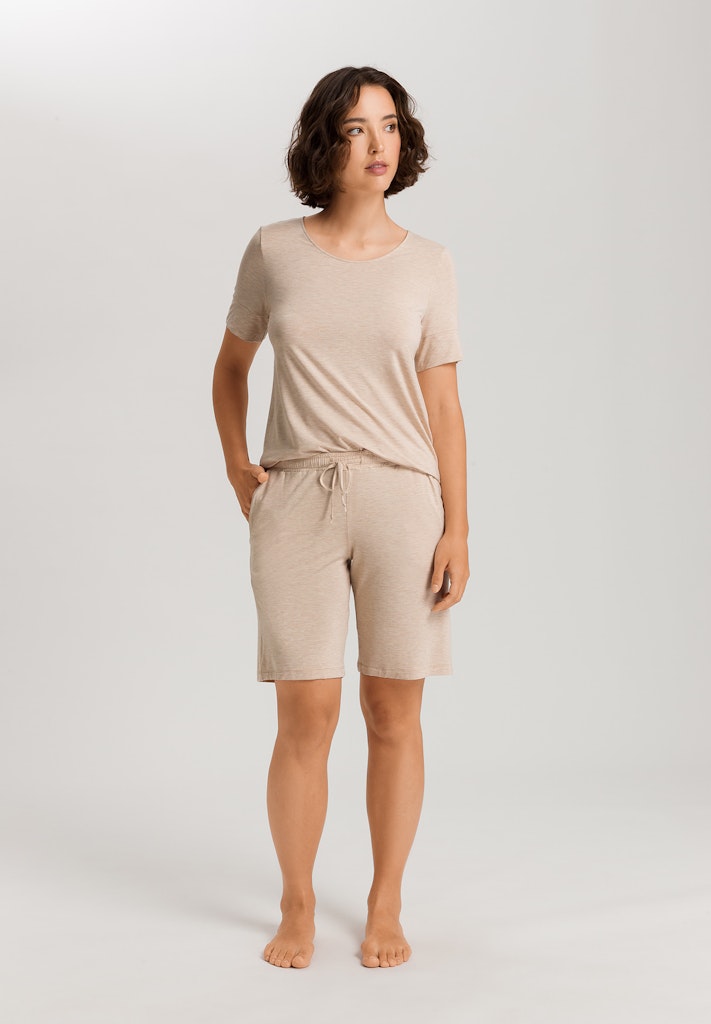 Natural Elegance - Shorts