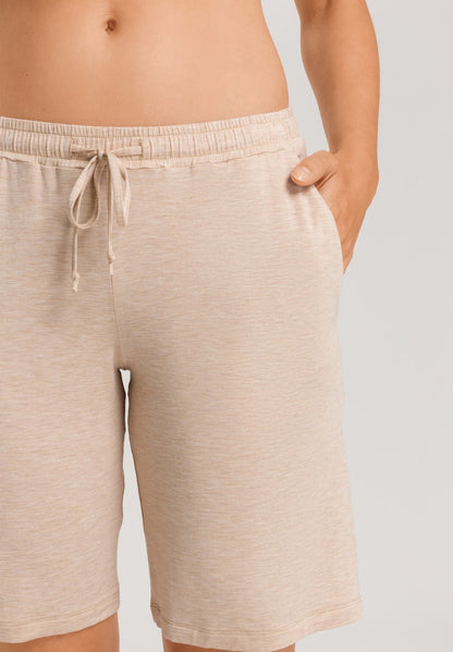 Natural Elegance - Shorts