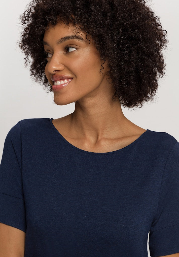 Natural Elegance -Short Sleeved Nightdress - HANRO