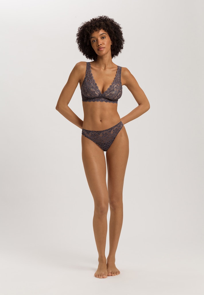 Moments - Soft Cup Bra - HANRO