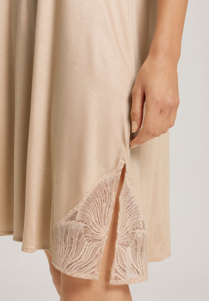 Lilith - Short Sleeved Nightdress 95cm