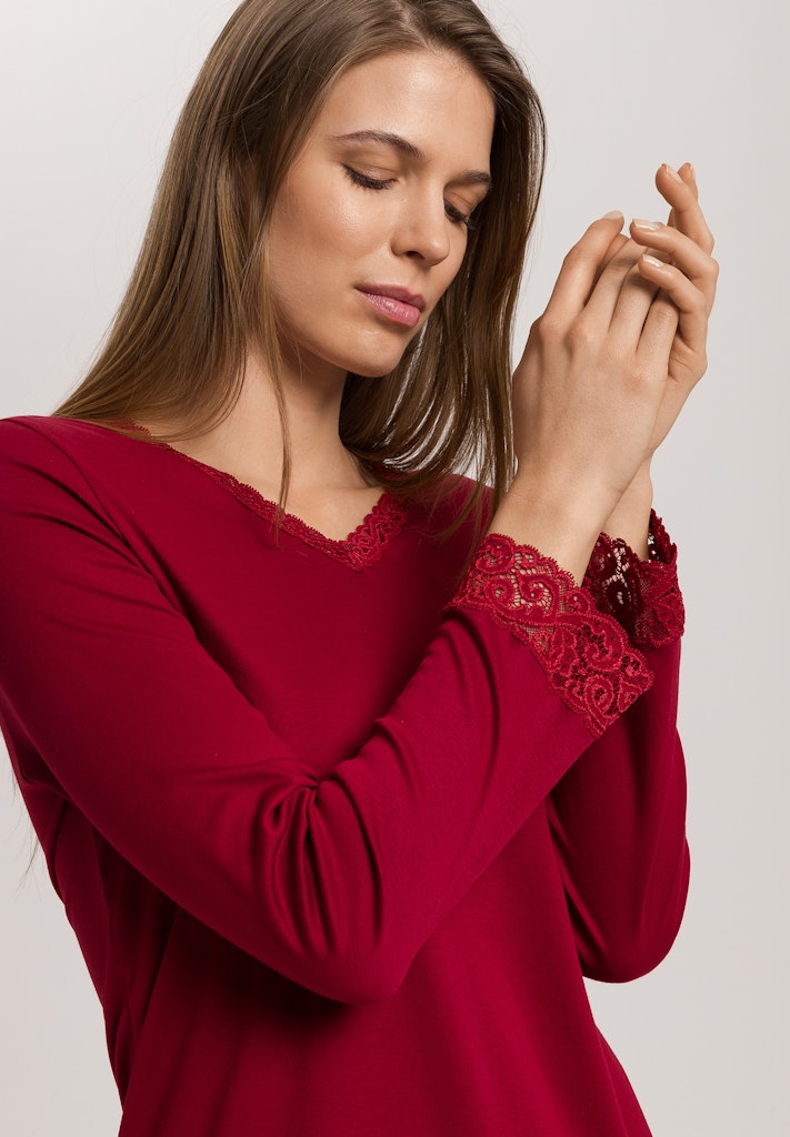 Moments - Crop Sleeved Nightdress 100cm - HANRO