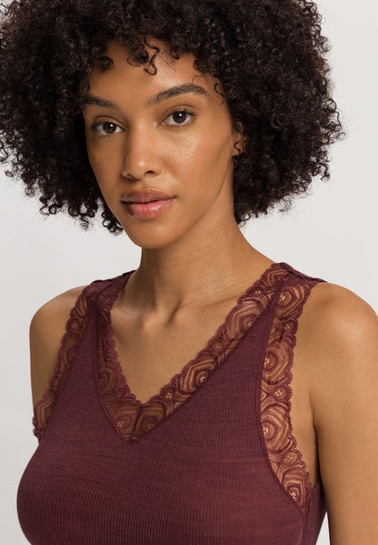Woolen Lace - Sleeveless Top