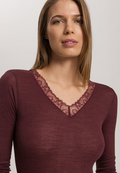 Woolen Lace - Long Sleeved Top