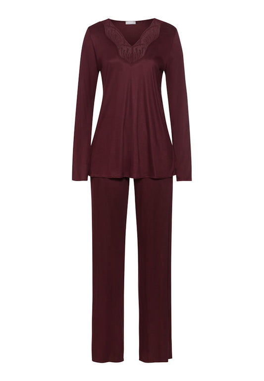 Lilith - Long Sleeved Pyjamas
