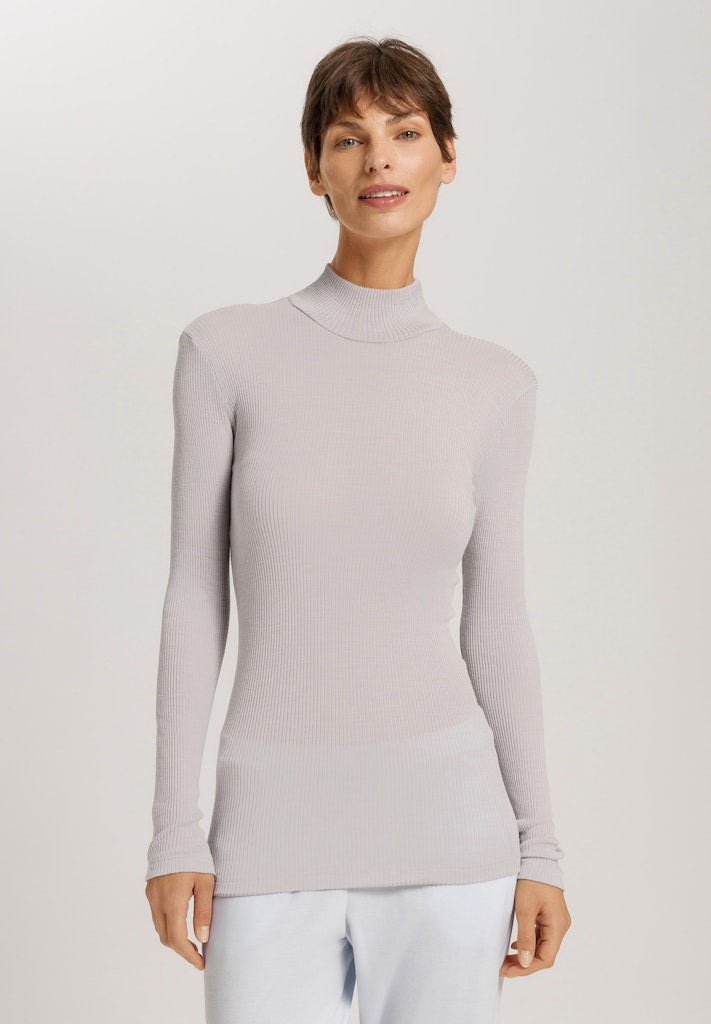 Celeste - Long Sleeved Turtleneck Top