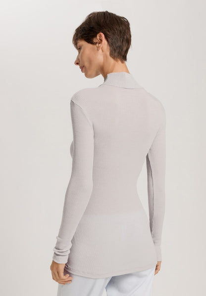 Celeste - Long Sleeved Turtleneck Top