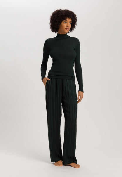 Celeste - Long Sleeved Turtleneck Top