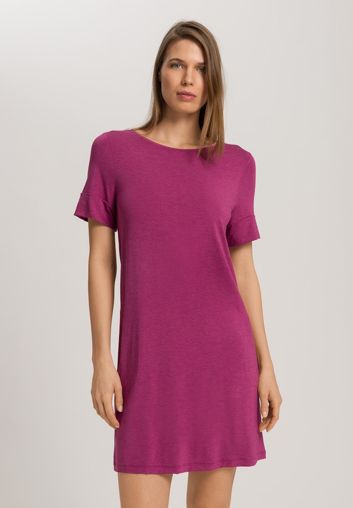 Natural Elegance -Short Sleeved Nightdress - HANRO