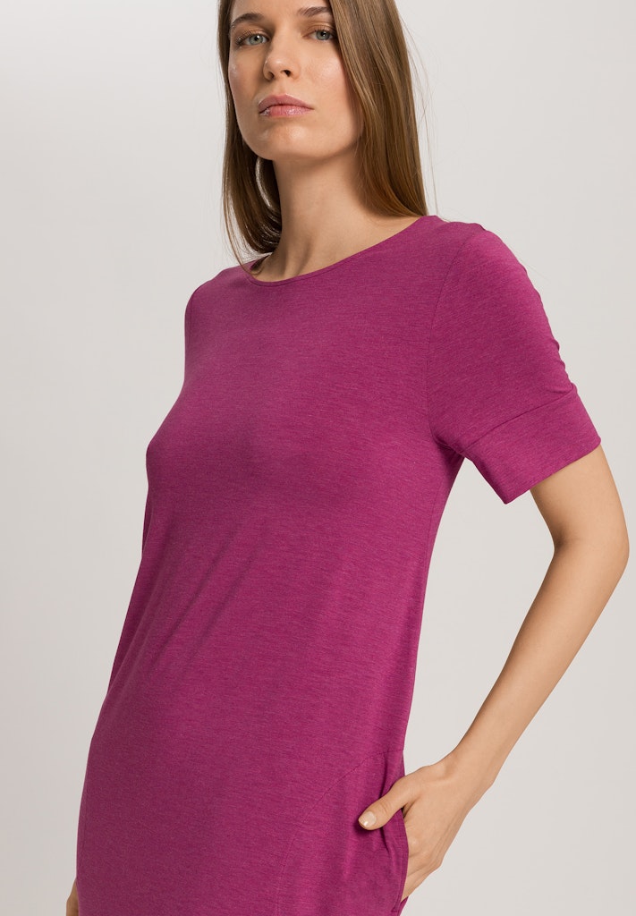 Natural Elegance -Short Sleeved Nightdress - HANRO