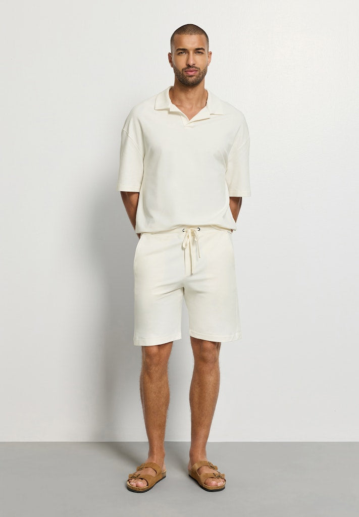 Natural Living - Shorts