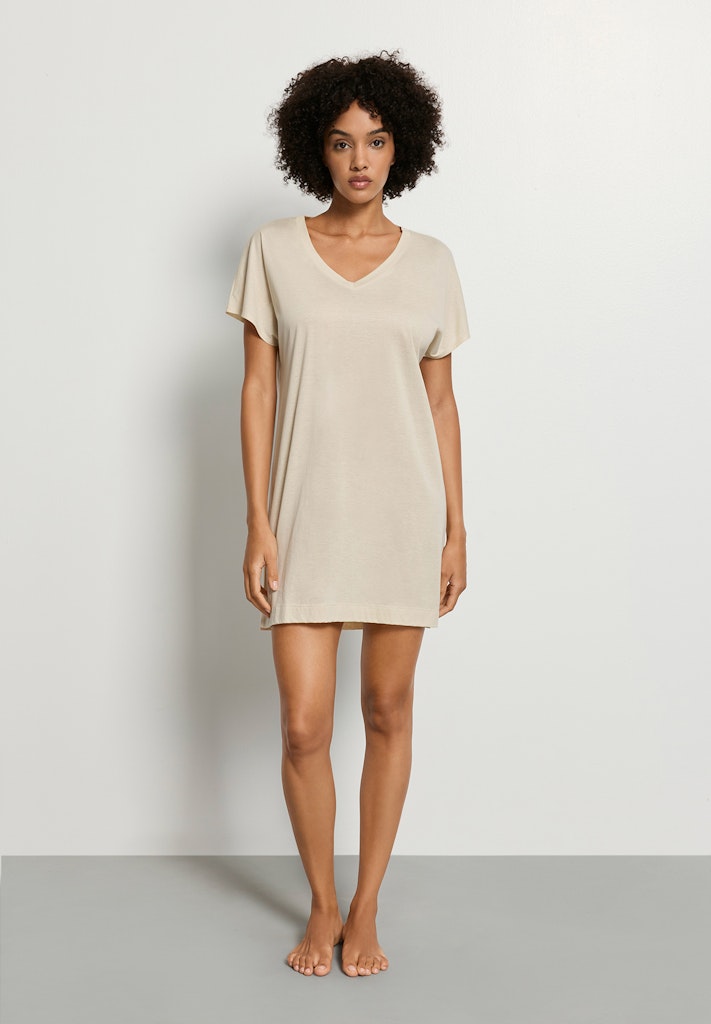 Laura - Short Sleeved Nightdress 85cm