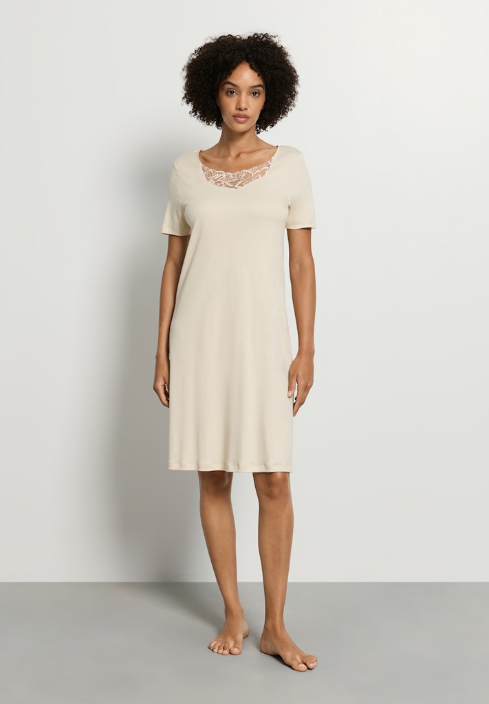 Belen - Short Sleeved Nightdress 100cm - HANRO