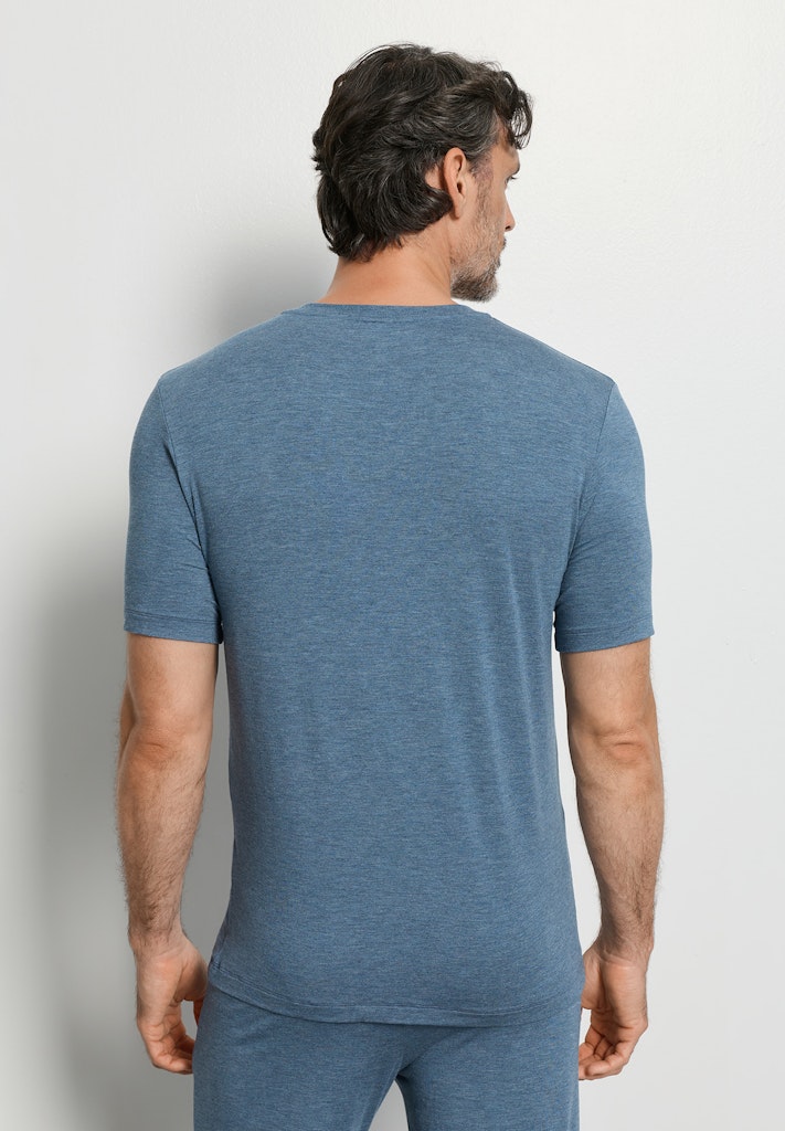 Casuals- Short Sleeved V-Neck T-Shirt