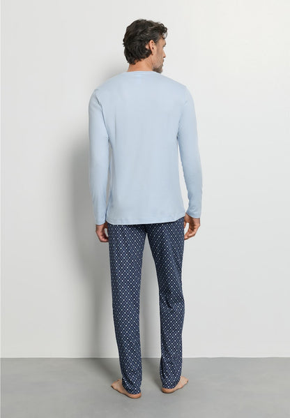 Night & Day - Long Sleeved Pyjamas