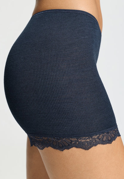 Woolen Lace - Long Leg Maxi Briefs