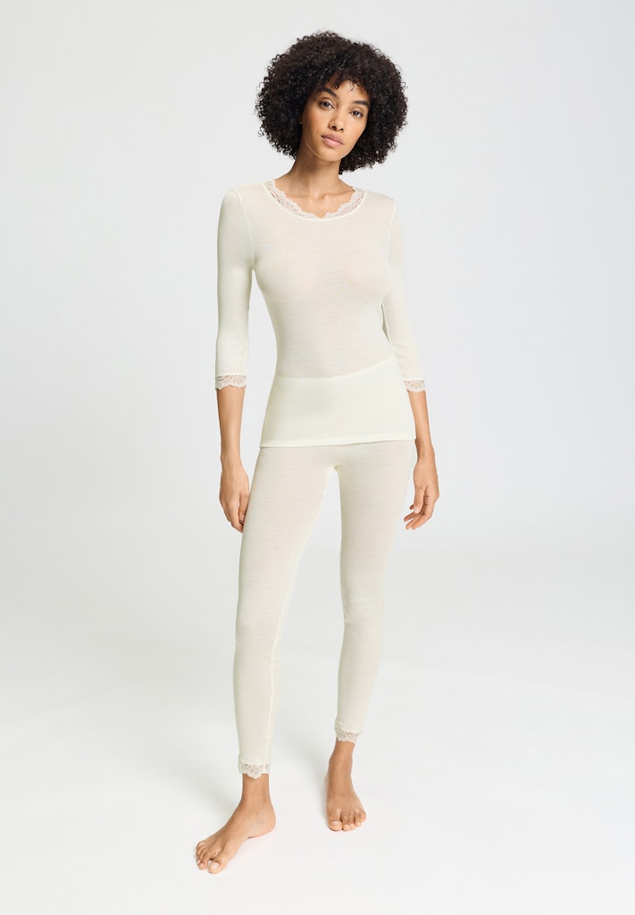 Woolen Lace - Cropped Sleeved Top