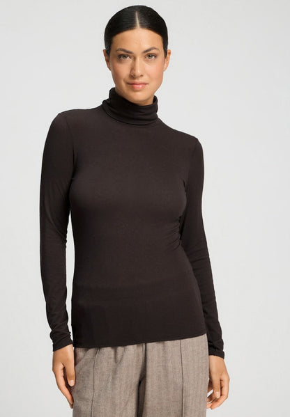 Ultralight Wool - Turtle-Neck Top
