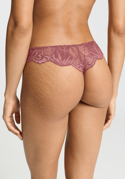 Lysia - Thong