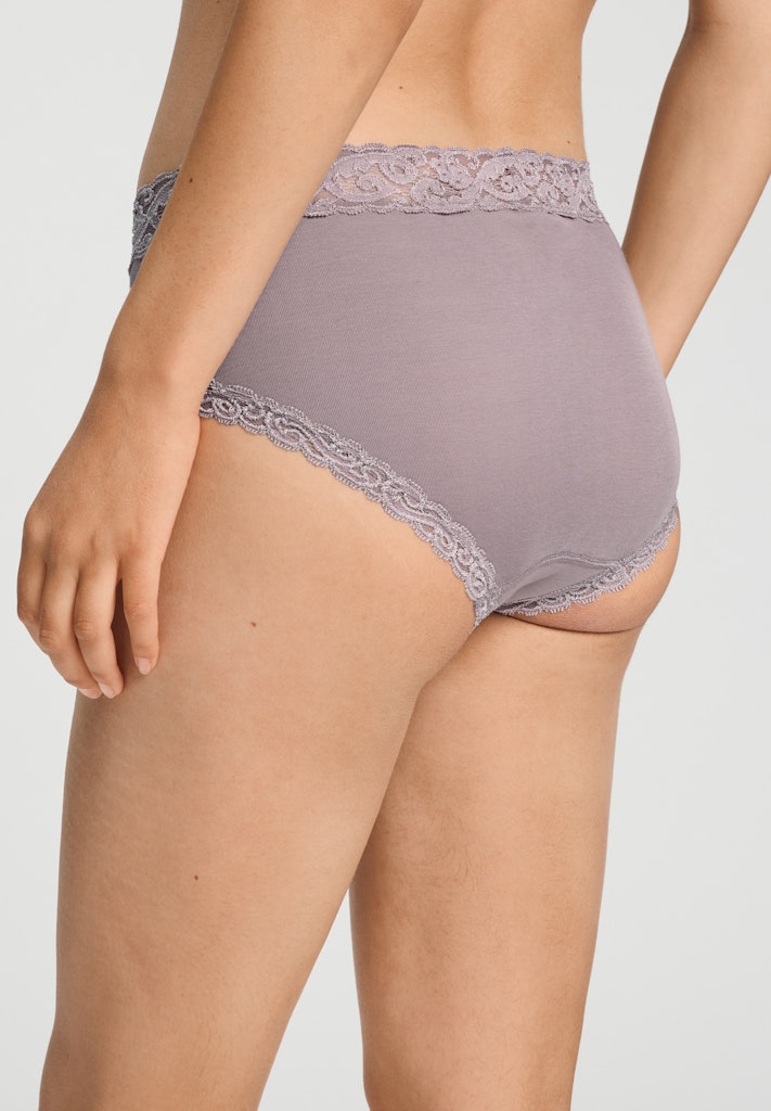 Moments - Maxi Briefs