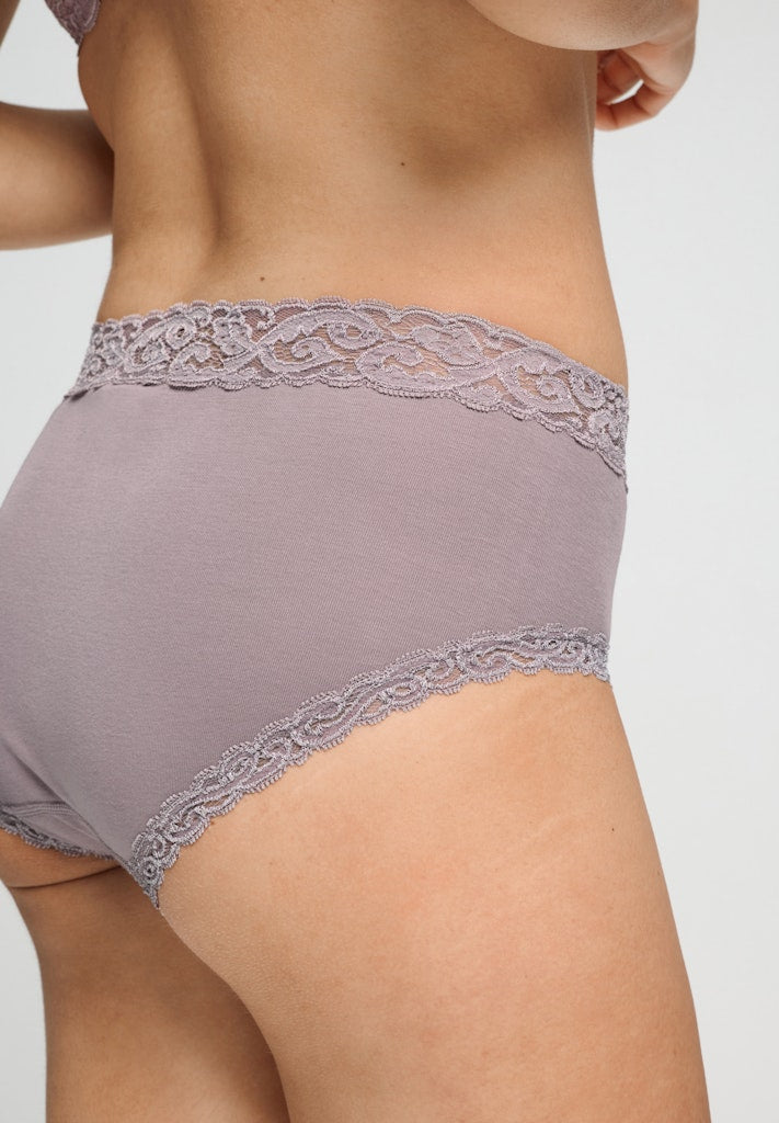 Moments - Maxi Briefs