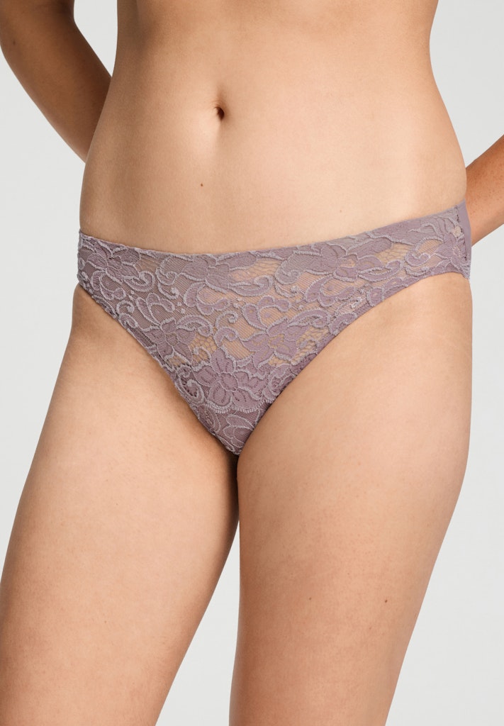 Moments - Mini Briefs