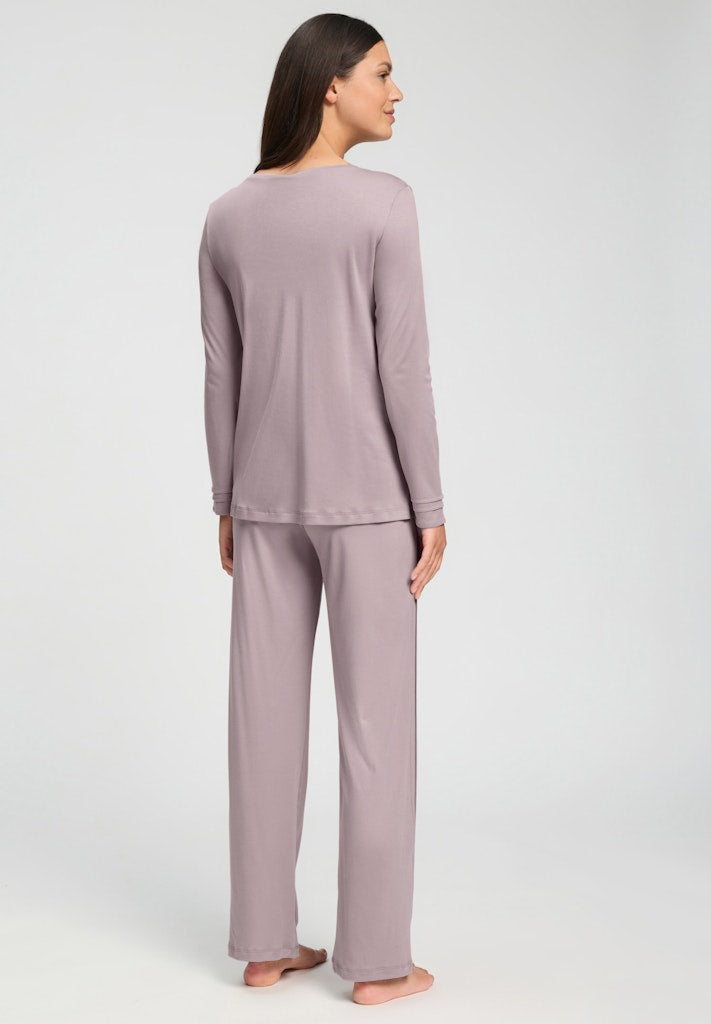 Pilar - Long Sleeved Pyjama