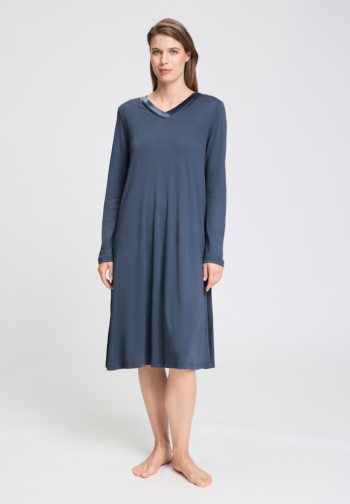 Tyra - Long Sleeved Nightdress 110cm