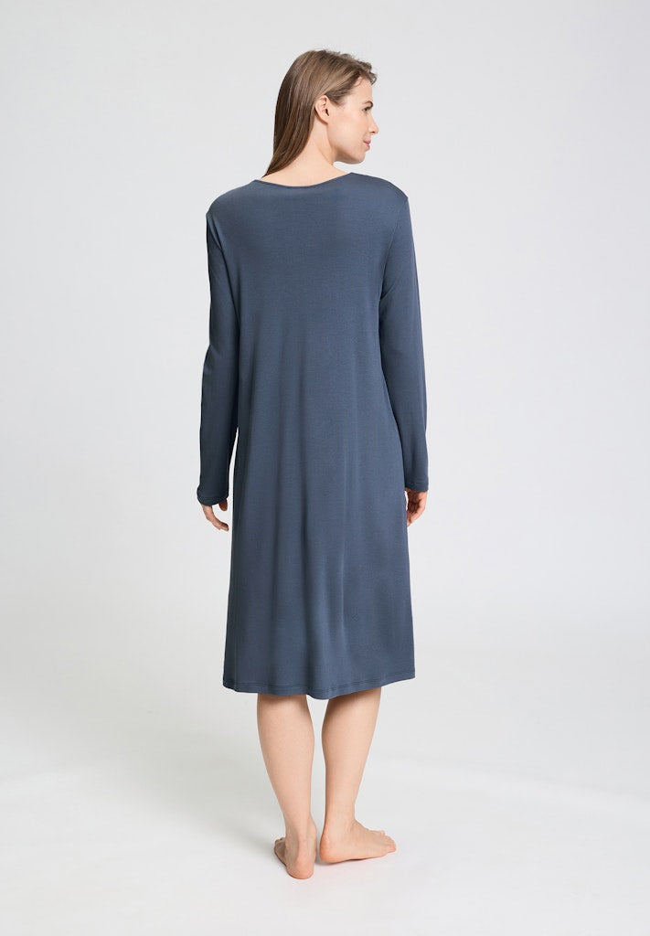 Tyra - Long Sleeved Nightdress 110cm