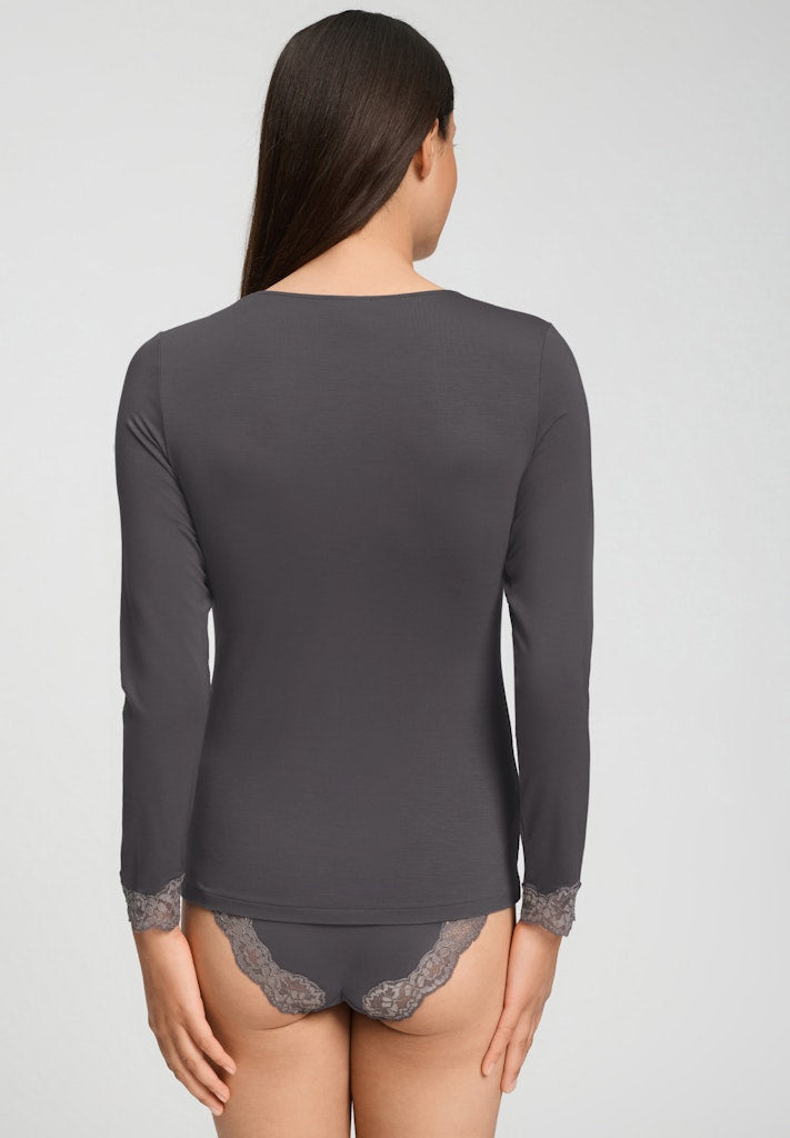 Dana - Long Sleeved Top