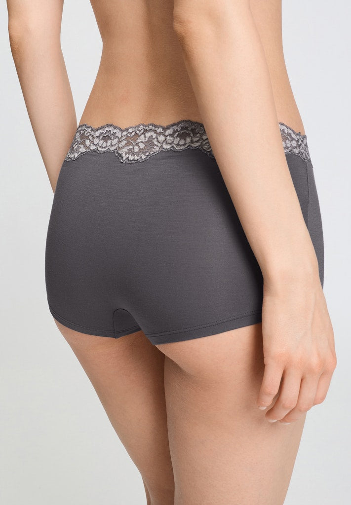 Dana - Boy Shorts