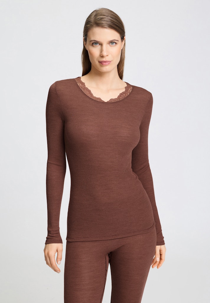 Woolen Lace - Long Sleeved Top