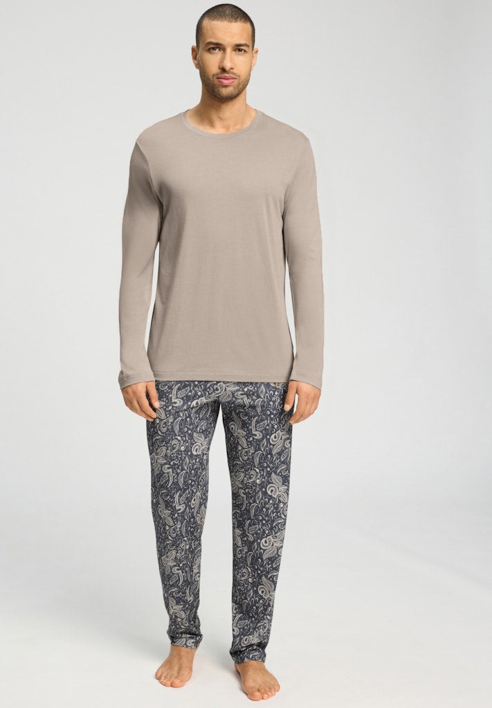 Night & Day - Long Sleeved Pyjama