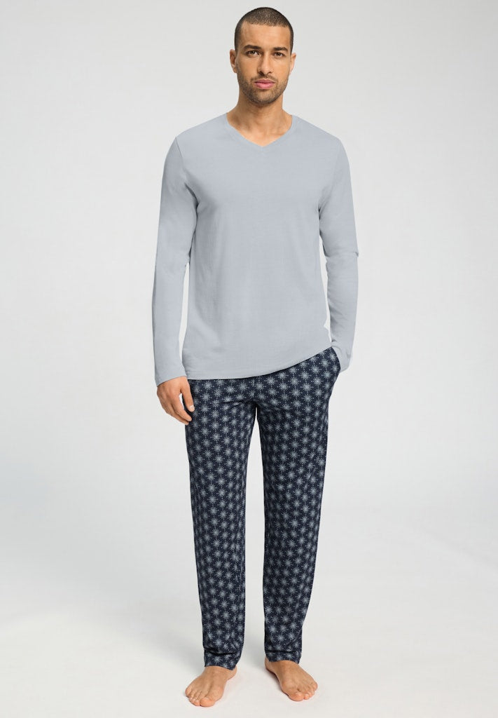 Night & Day - Long Sleeved Pyjama