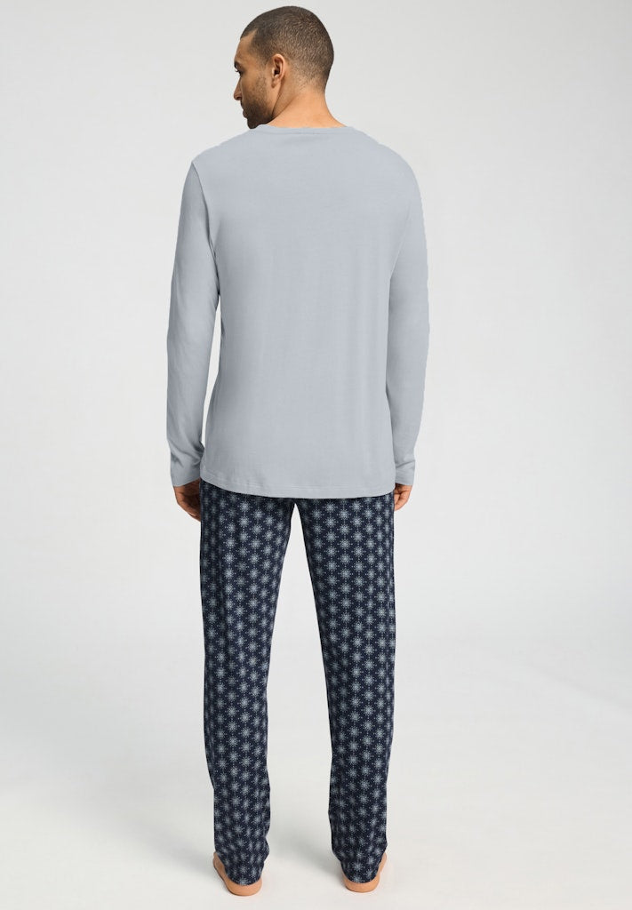 Night & Day - Long Sleeved Pyjama