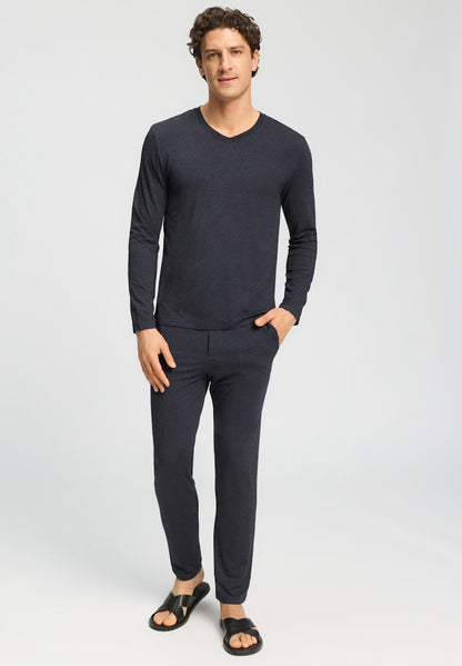 Casuals - Long Sleeved V-Neck Top