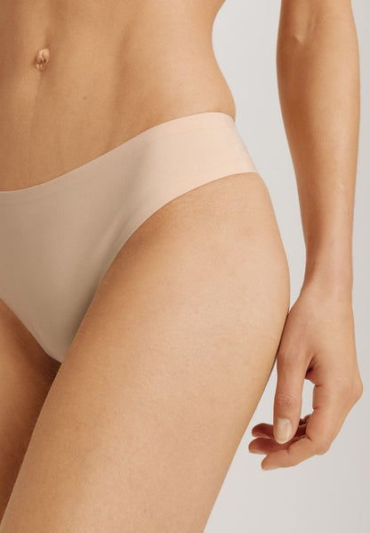 Invisible Touch - Thong